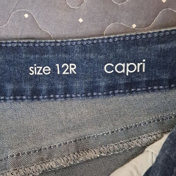 New Directions capri jeans size 12 - Picture 3 of 7